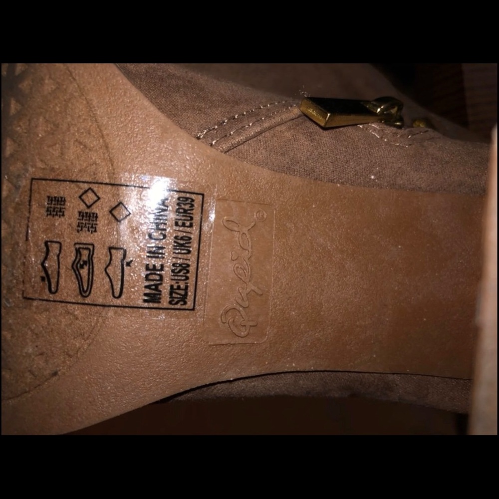 Booties - Picture 4 of 5